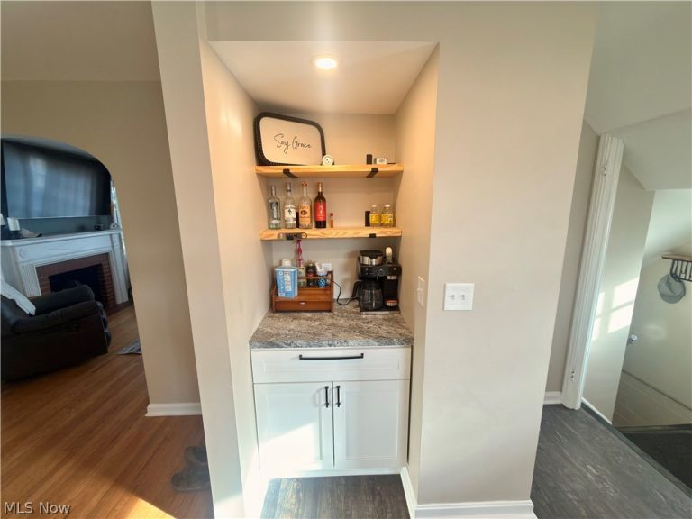 922 Milford Street, Canton, OH - Photo 5