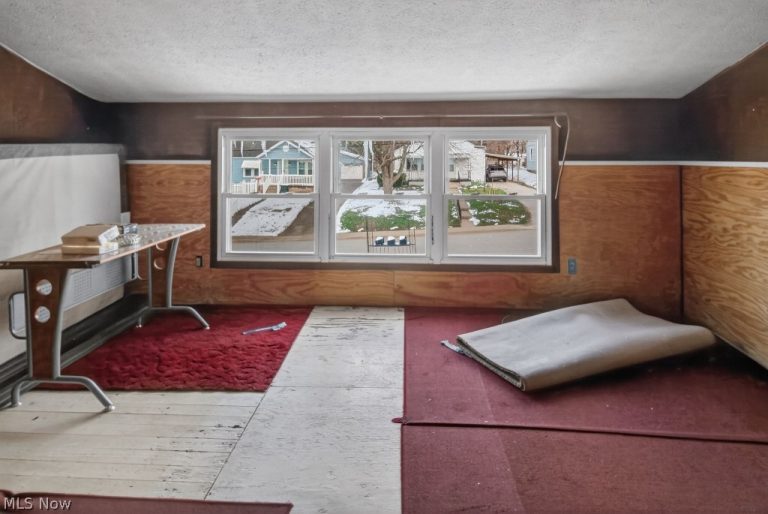 4420 14th Avenue, Parkersburg, WV - Photo 8