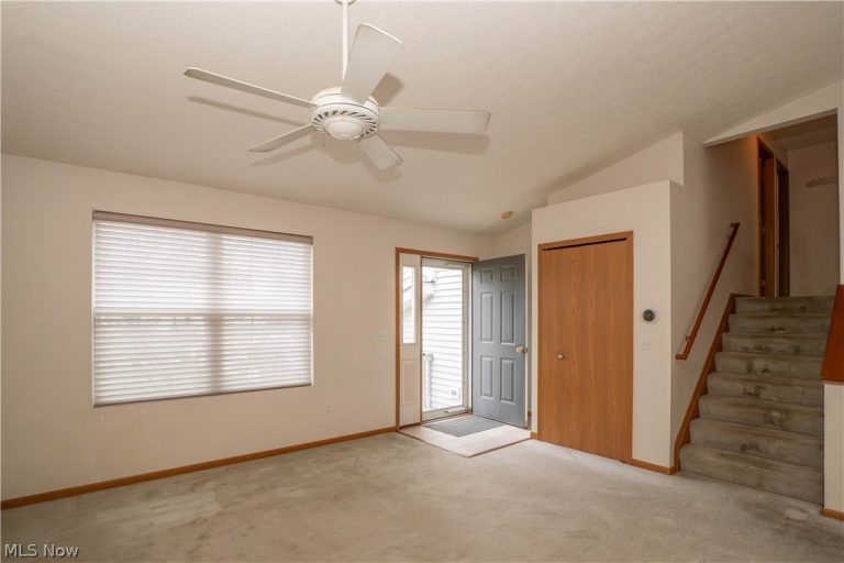 810 Sturbridge Drive, Medina, OH - Photo 4