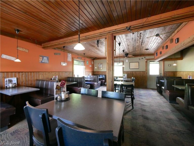 56721 Ferry Landing Road, Shadyside, OH - Photo 8