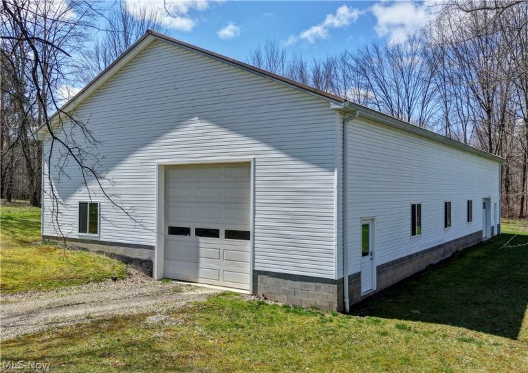 3620 Geauga Portage Easterly Road, West Farmington, OH - Photo 4