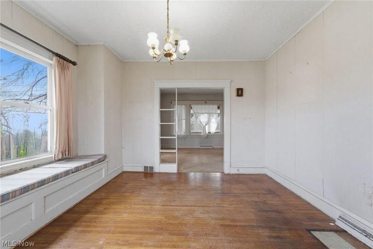 284 Main Road, Conneaut, OH - Photo 8