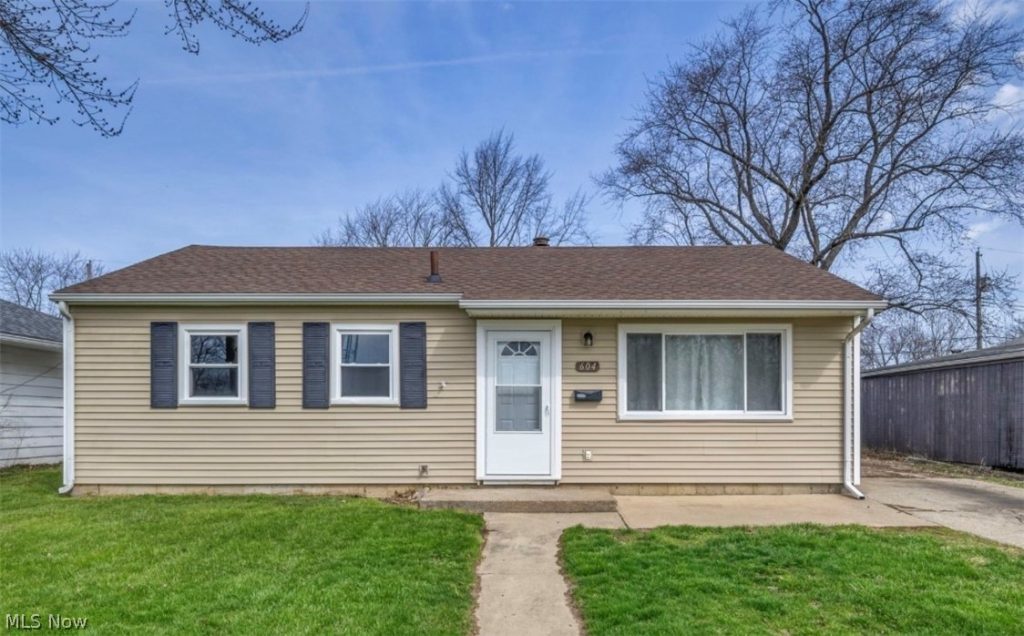 604 Bell Avenue, Elyria, OH