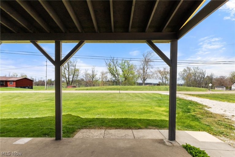 52161 Key-Bellaire Road, Bellaire, OH - Photo 4