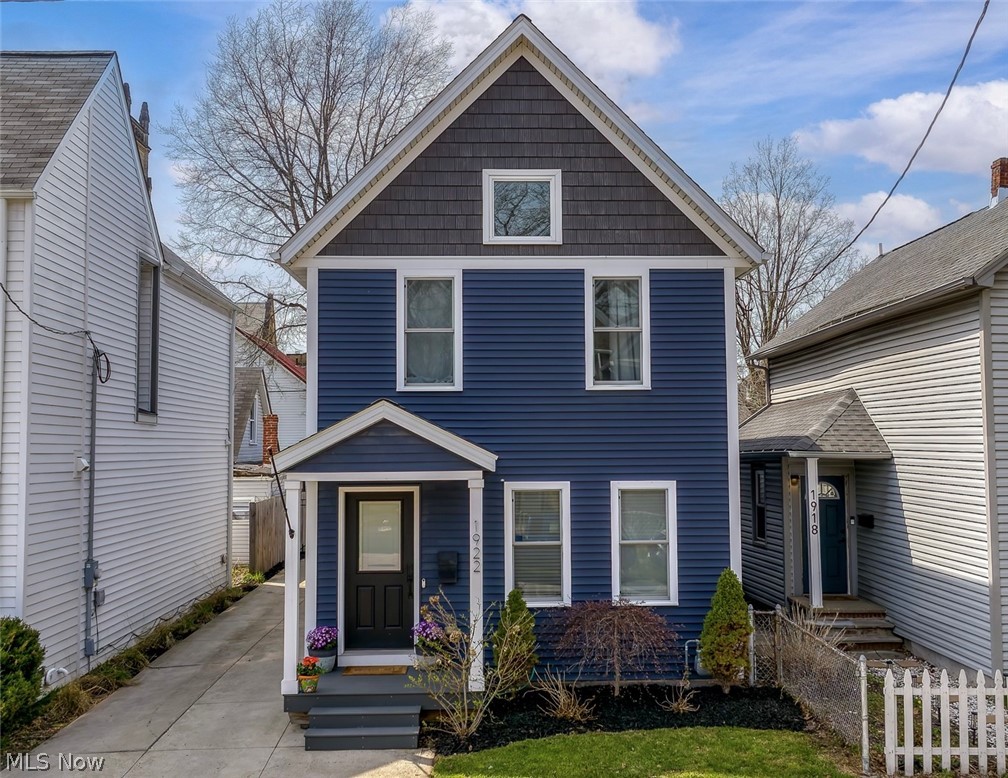 1922 52nd Street, Cleveland, OH