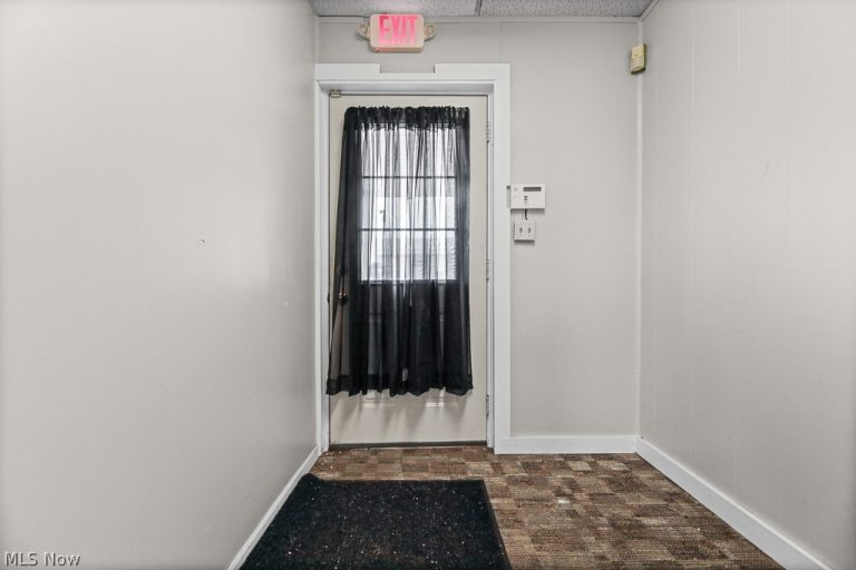 1930 Suite B Freedom Avenue, Alliance, OH - Photo 5