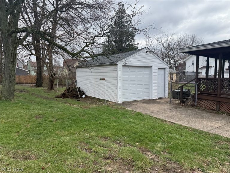 230 Arlington Avenue, Canton, OH - Photo 5