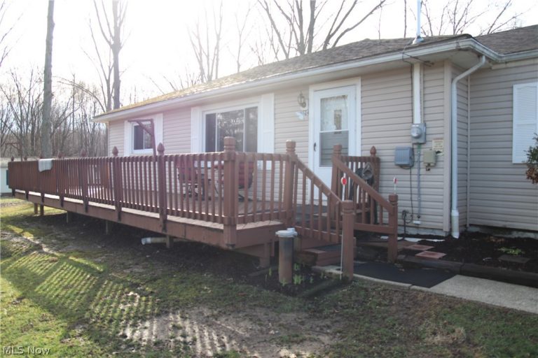 10024 Cummins Lane, Deerfield, OH - Photo 3