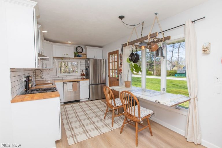 5090 Sangria Drive, West Salem, OH - Photo 6