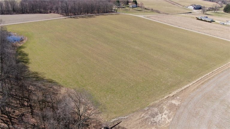 496 Township Road 2402, Loudonville, OH - Photo 6