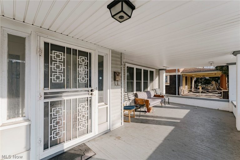 1507 108th Street, Cleveland, OH - Photo 3