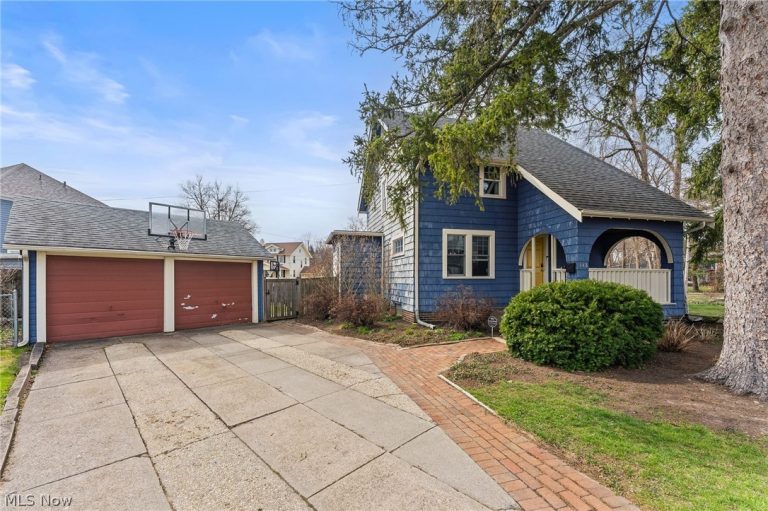 143 Baker Street, Berea, OH - Photo 2