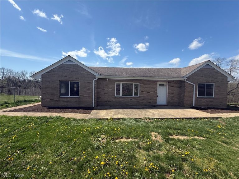 168 Talbott Drive, Wintersville, OH - Photo 2