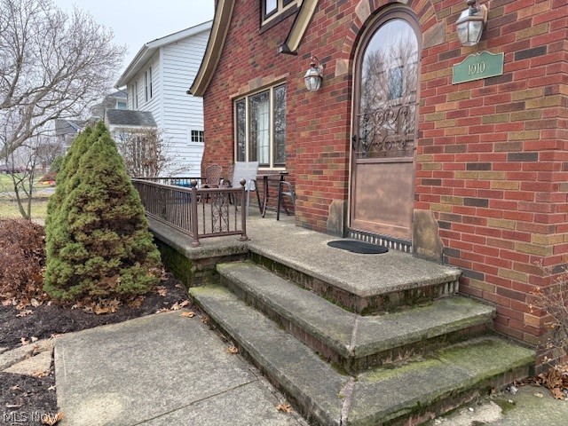 1010 Archwood Avenue, Lorain, OH - Photo 2