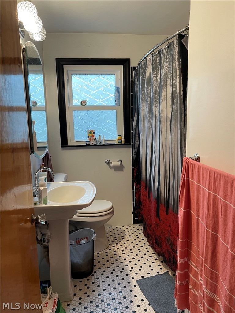 809 Lakeview Avenue, Canton, OH - Photo 4