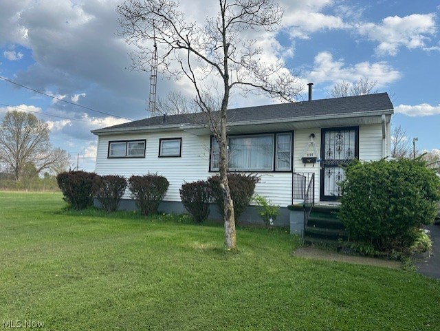 1171 Doris Drive, Hubbard, OH - Photo 2