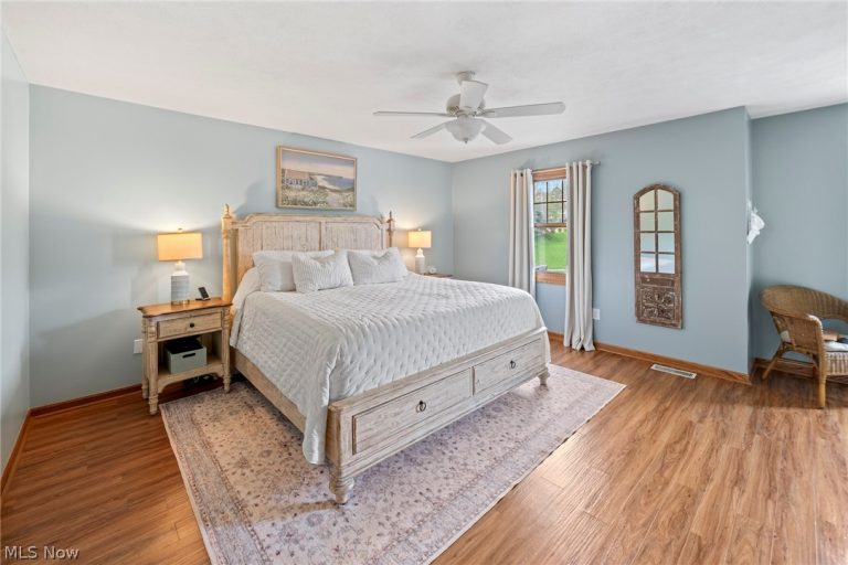 114 Shawnee Circle, Louisville, OH - Photo 4