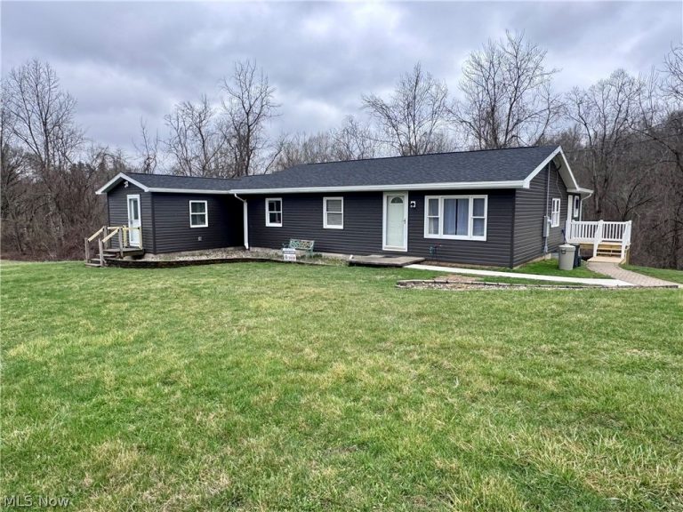 1841 Vinegar Hill Road, Mcconnelsville, OH, 43756