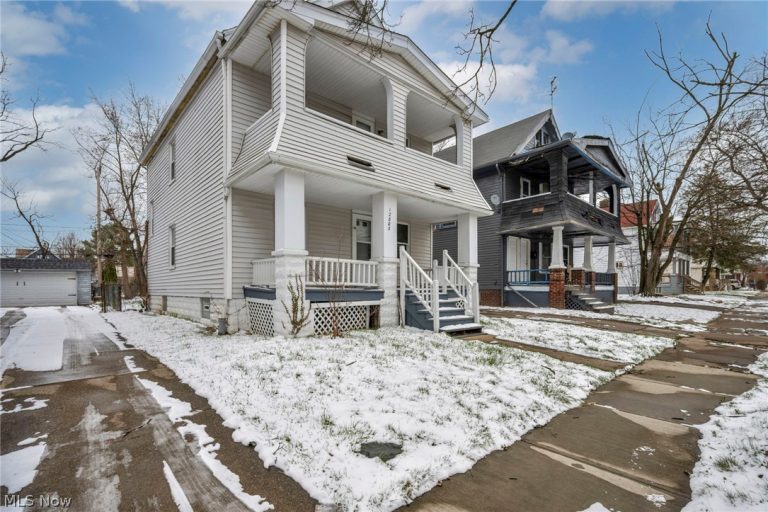 12805 Parkhill Avenue, Cleveland, OH - Photo 4