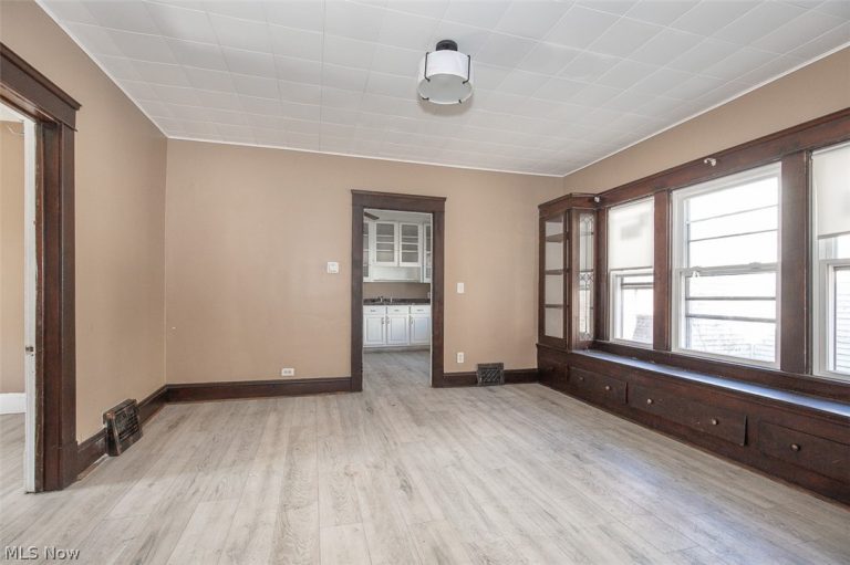 3976 71st Street, Cleveland, OH - Photo 8