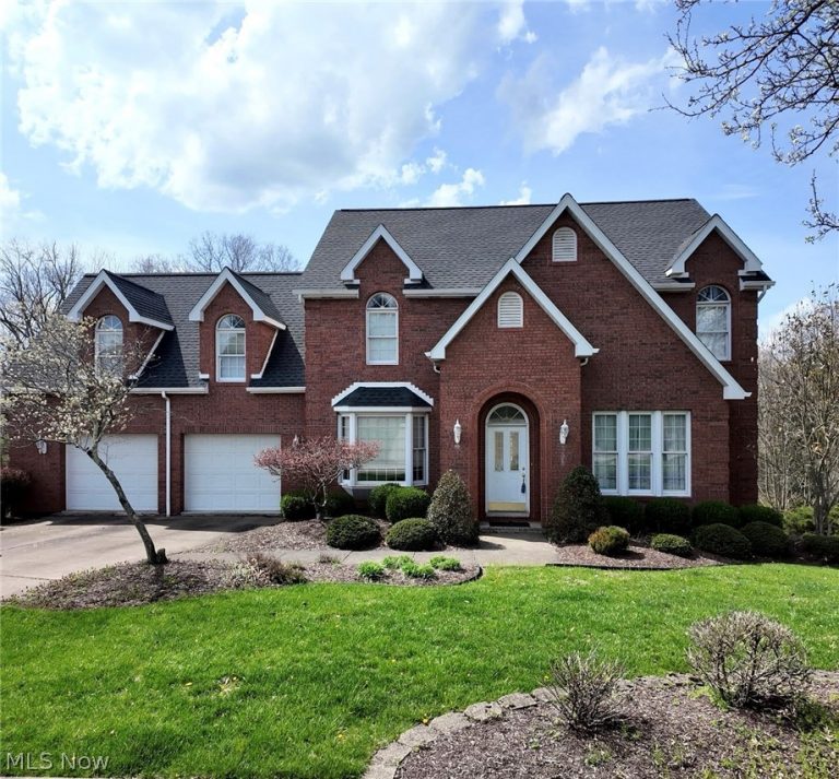 101 Lexington Drive, St Clairsville, OH, 43950