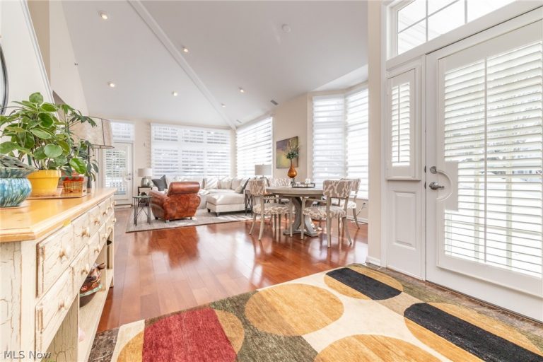15 Orchard Circle, Orange, OH - Photo 3