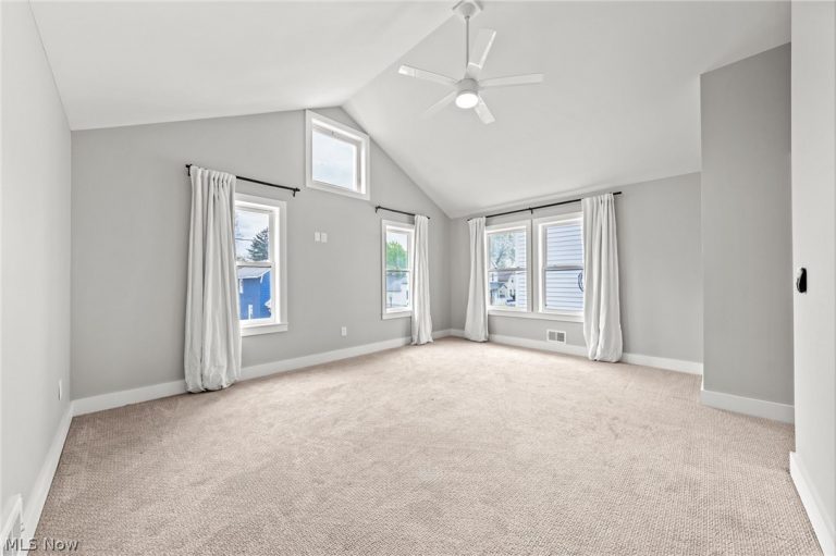 1922 52nd Street, Cleveland, OH - Photo 5