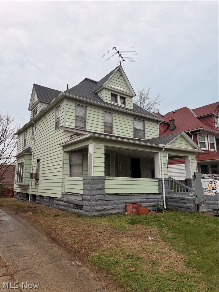 658 115th Street, Cleveland, OH - Photo 2