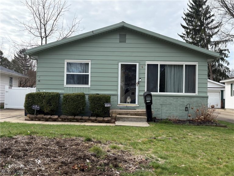 492 Franklin Avenue, Cuyahoga Falls, OH - Photo 2