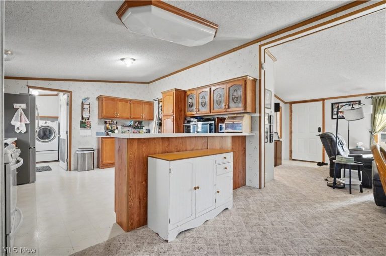 2122 Pricetown Road, Diamond, OH - Photo 5