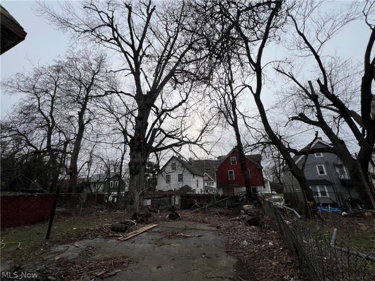 648 108th Street, Cleveland, OH - Photo 4