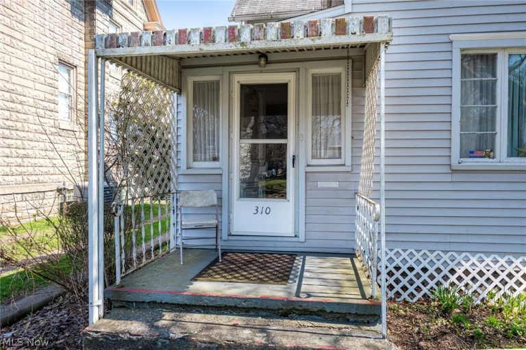 310 4th Street, Coshocton, OH - Photo 2