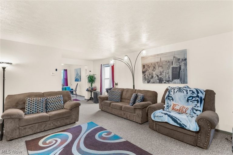 611 Sherwood Avenue, Youngstown, OH - Photo 8