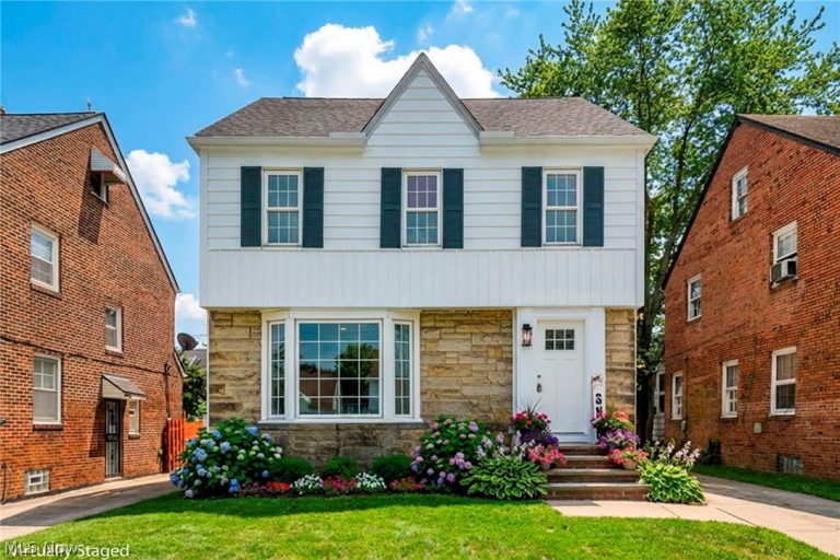 3630 Raymont Boulevard, University Heights, OH - Photo 2