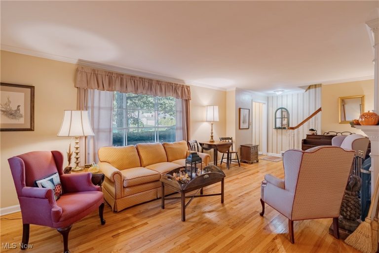 1567 Belvoir Boulevard, South Euclid, OH - Photo 4
