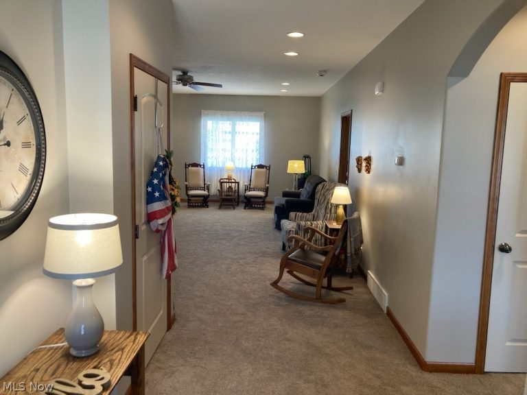 1335 Meadowbrook Drive, Dover, OH - Photo 8