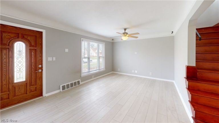 30008 Mildred Street, Willowick, OH - Photo 5