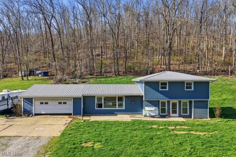 36680 US Highway 36, Warsaw, OH, 43844