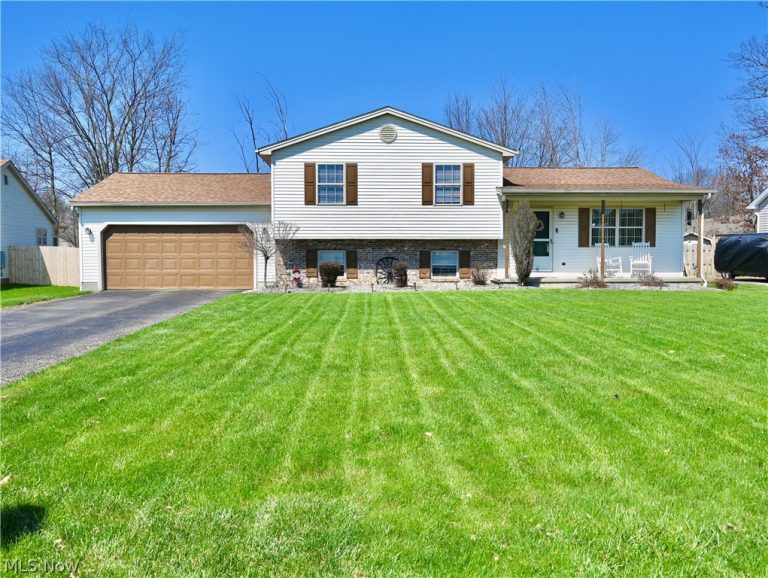 4942 Signature Circle, Austintown, OH, 44515