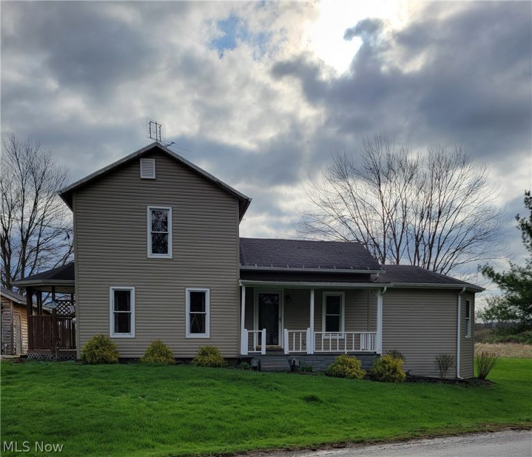 15593 Franchester Road, Burbank, OH, 44214