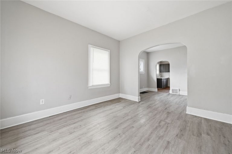 262 Sobul Avenue, Akron, OH - Photo 5