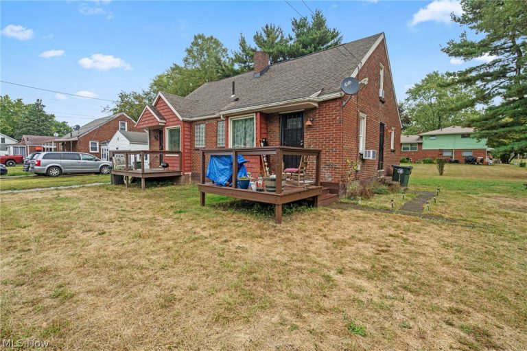 442 Fenton Avenue, Canton, OH - Photo 5