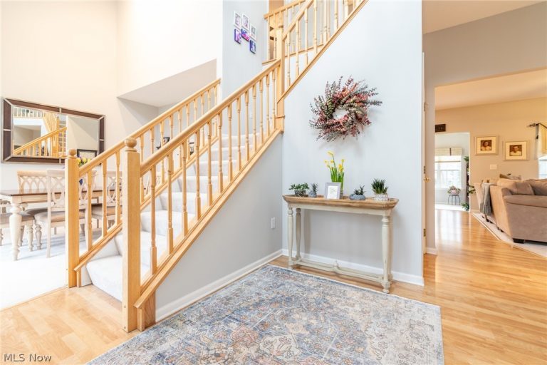 2703 Walton Boulevard, Twinsburg, OH - Photo 3