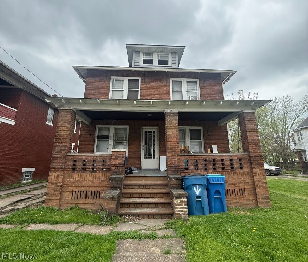 2394 Elyria Avenue, Lorain, OH