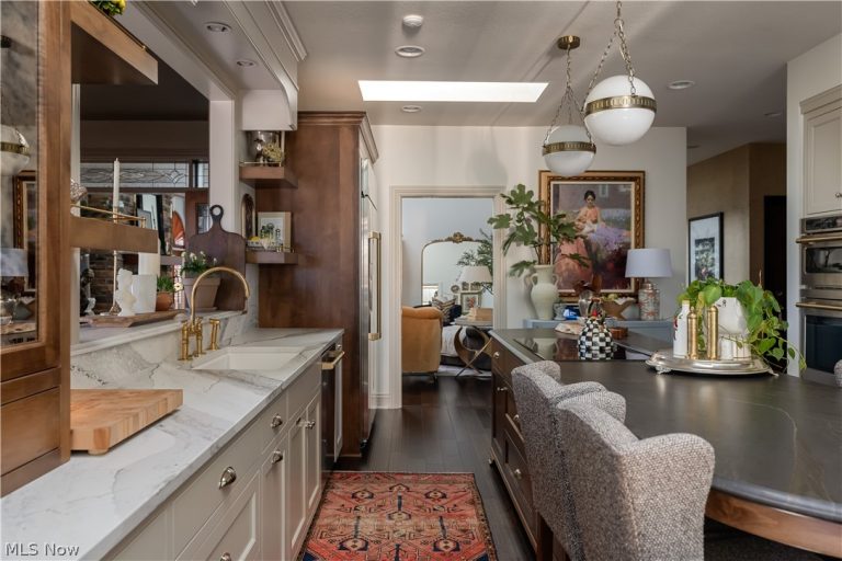 6182 Bertram Avenue, Canton, OH - Photo 6