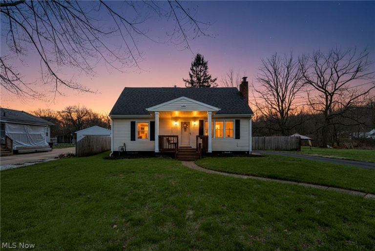 1412 Redbush Road, Akron, OH - Photo 2