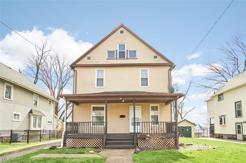 85 Mount View Avenue, Akron, OH