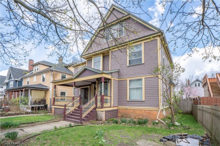 79 Beck Avenue, Akron, OH - Photo 2