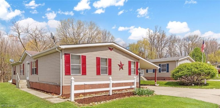 177 Lakeview Lane, Hiram, OH - Photo 3