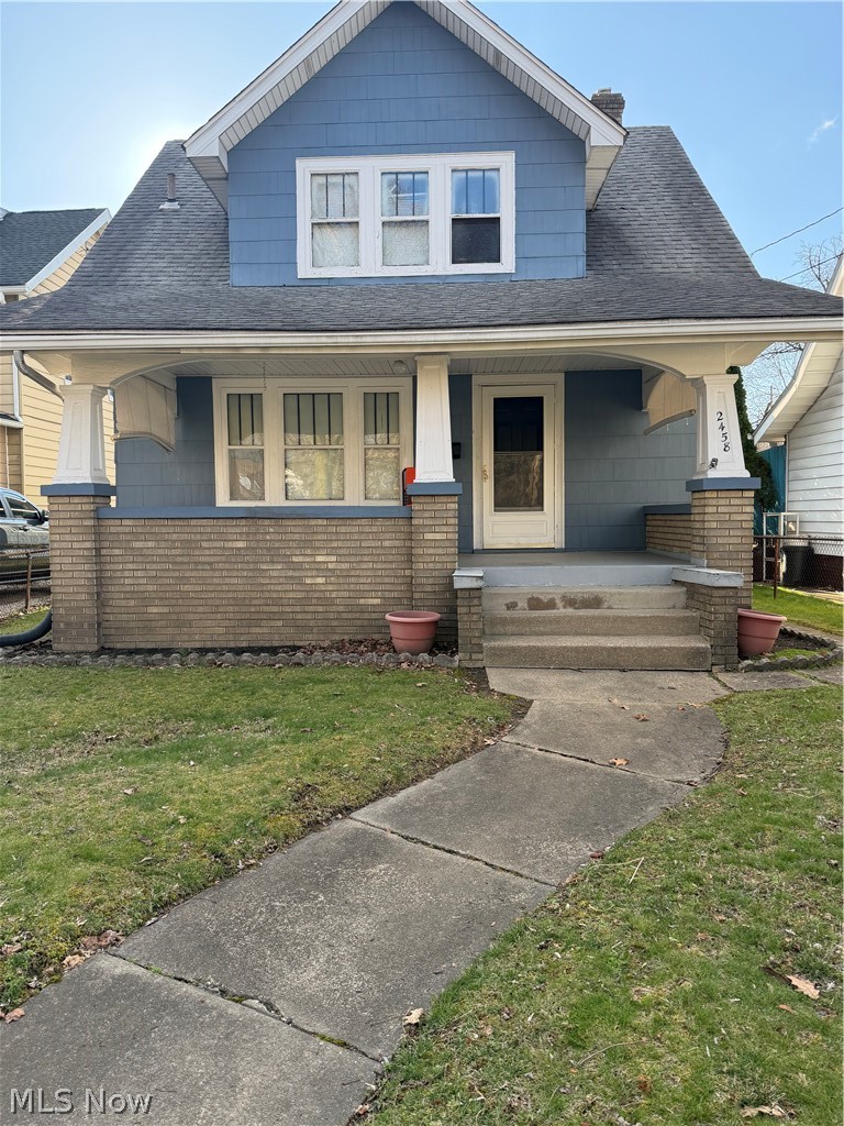 2458 East Avenue, Akron, OH, 44314